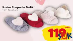 KADIN PONPONLU TERLİK